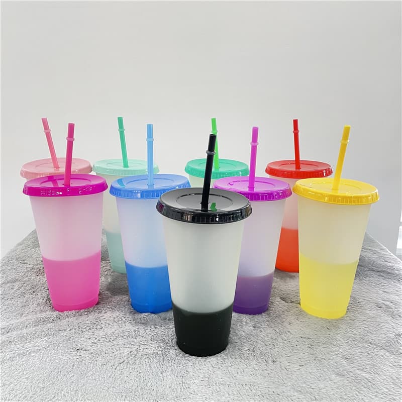 Color Changing Plastic Cup